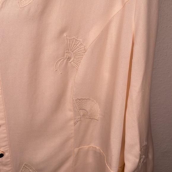 Soft surroundings Sonya embroidered tencel fan blouse in cream, size L NWT - Picture 8 of 10